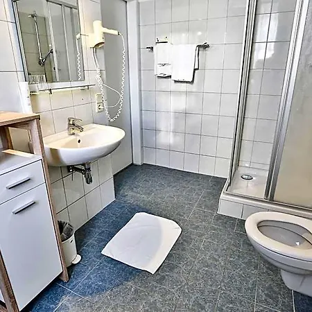 Kro Feldkirchnerhof 3*